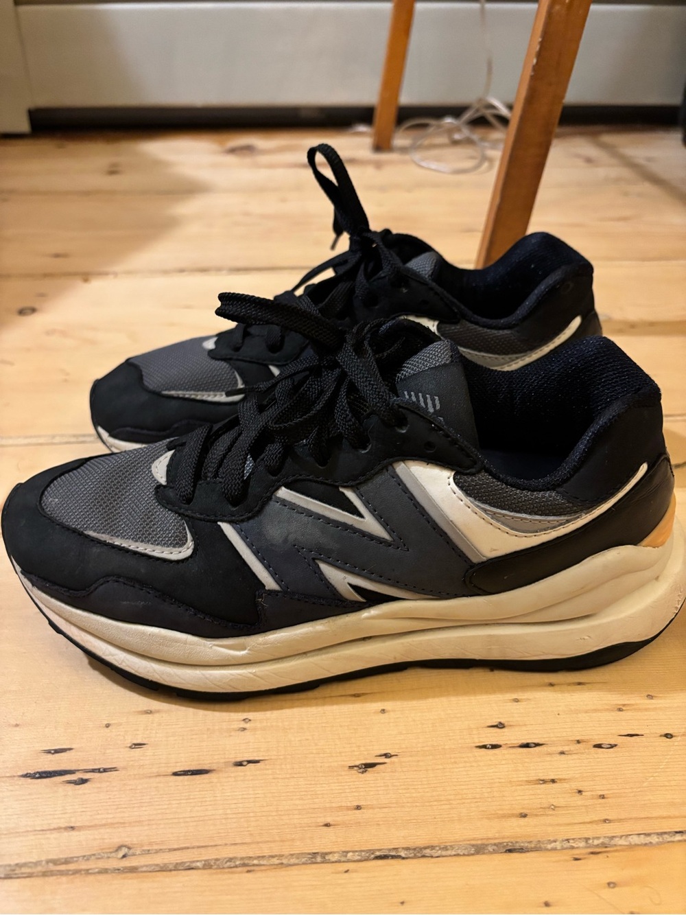 New Balance 5740 Women
